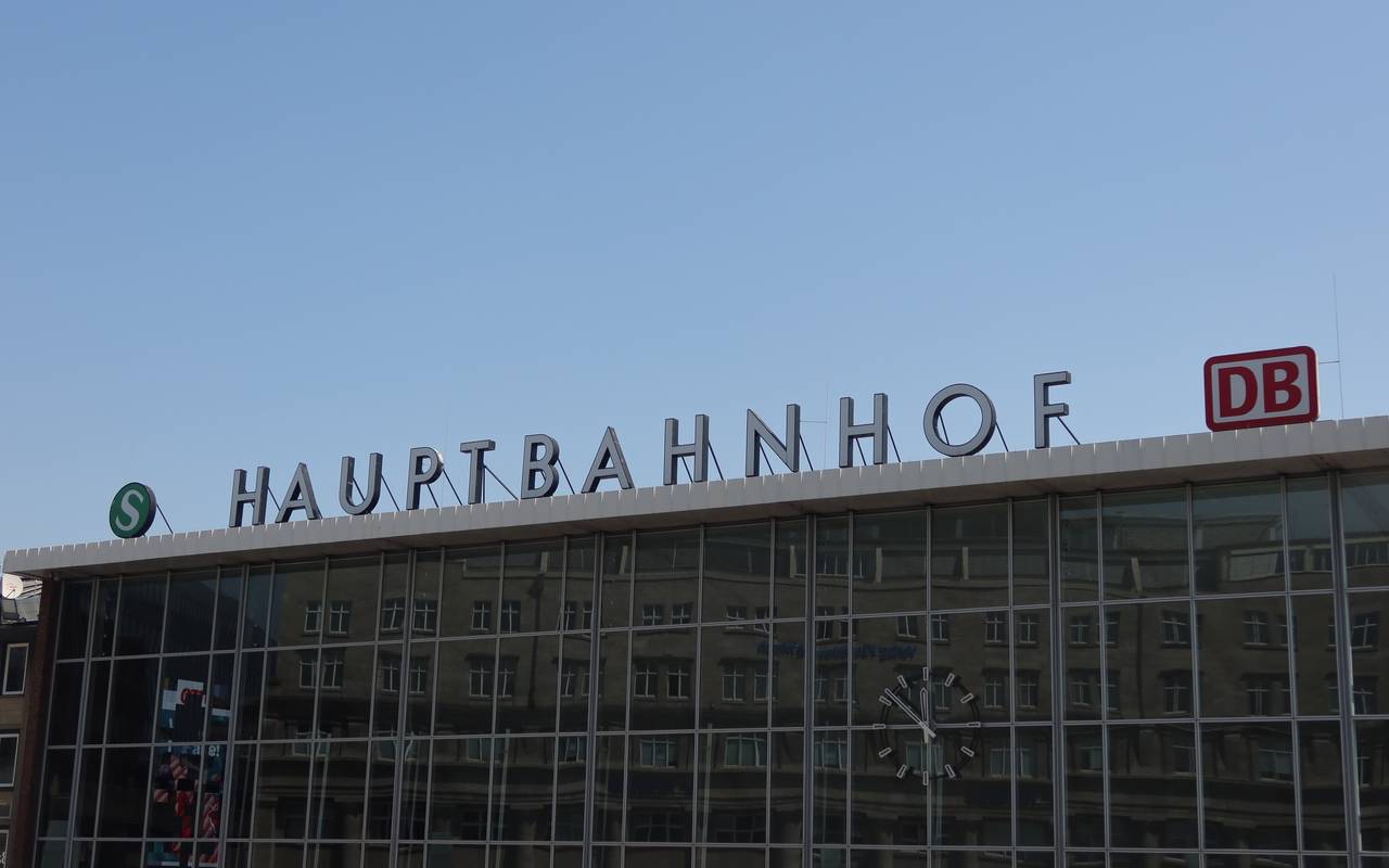 HAUPTBAHNHOF
