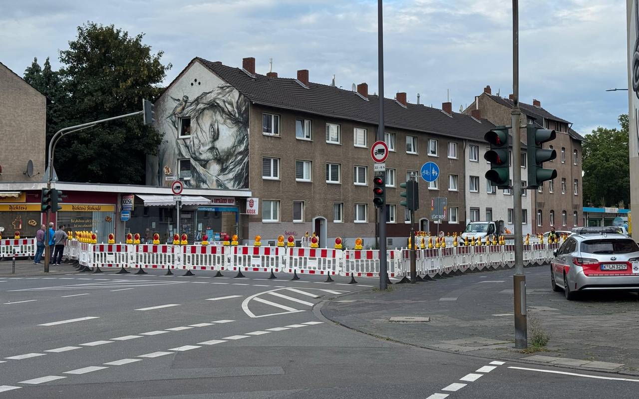 Dachstuhl in Nippes eingesackt