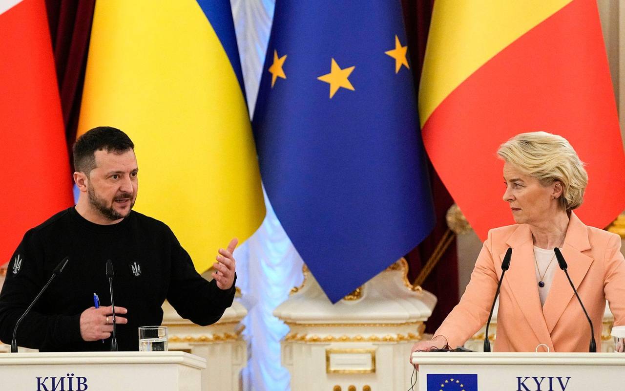 Wolodymyr Selenskyj und Ursula von der Leyen