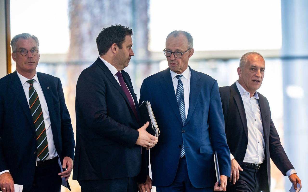 «Stahlgipfel» im Kanzleramt