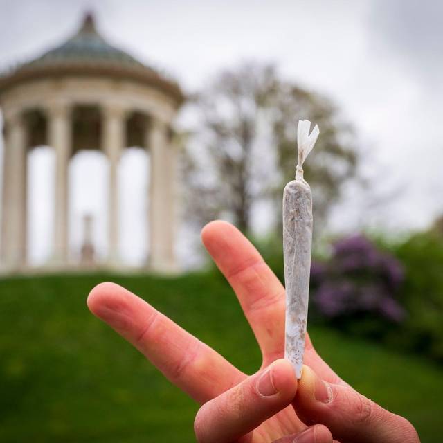 Kiffen im Englischen Garten