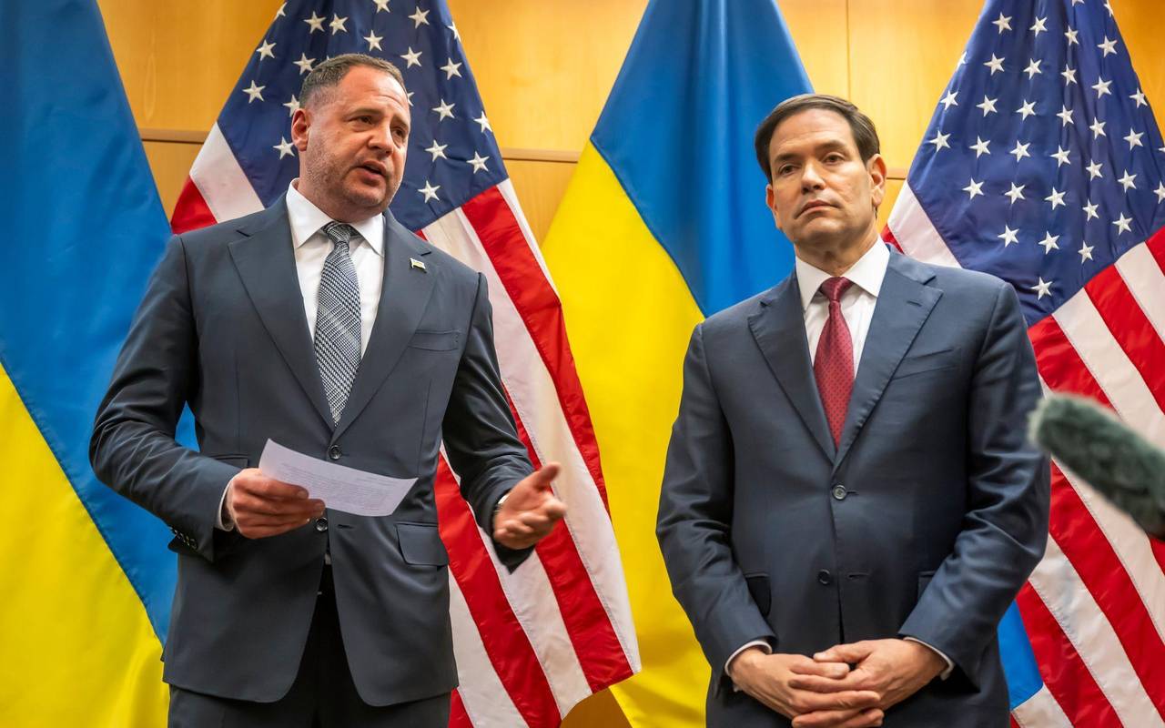 Ukraine-Krieg - Treffen in Genf zu US-Friedensplan