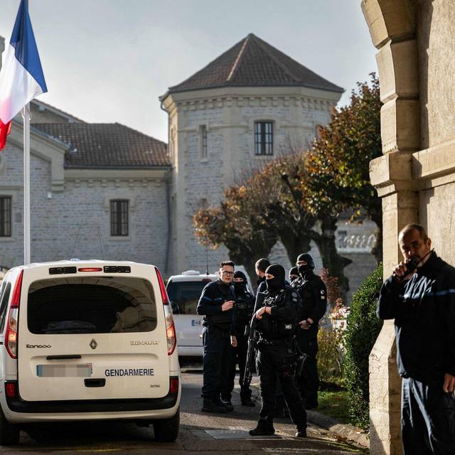 Häftling nach Flucht mit Säge und Laken in Bistro gefasst