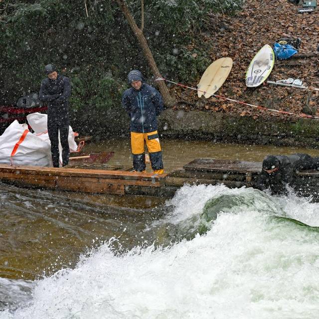 Verschwundene Eisbachwelle soll wiederbelebt werden