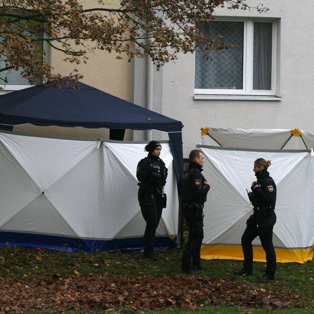 Kind stürzt in Bremen aus Fenster