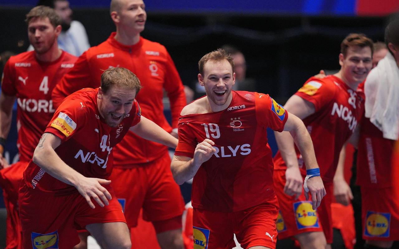 Simon Pytlick (l) und Mathias Gidsel