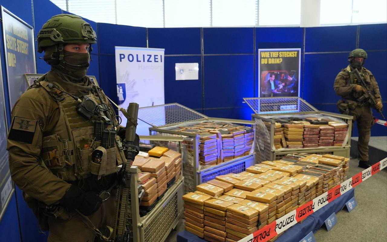 Mehr als zwei Tonnen Kokain sichergestellt
