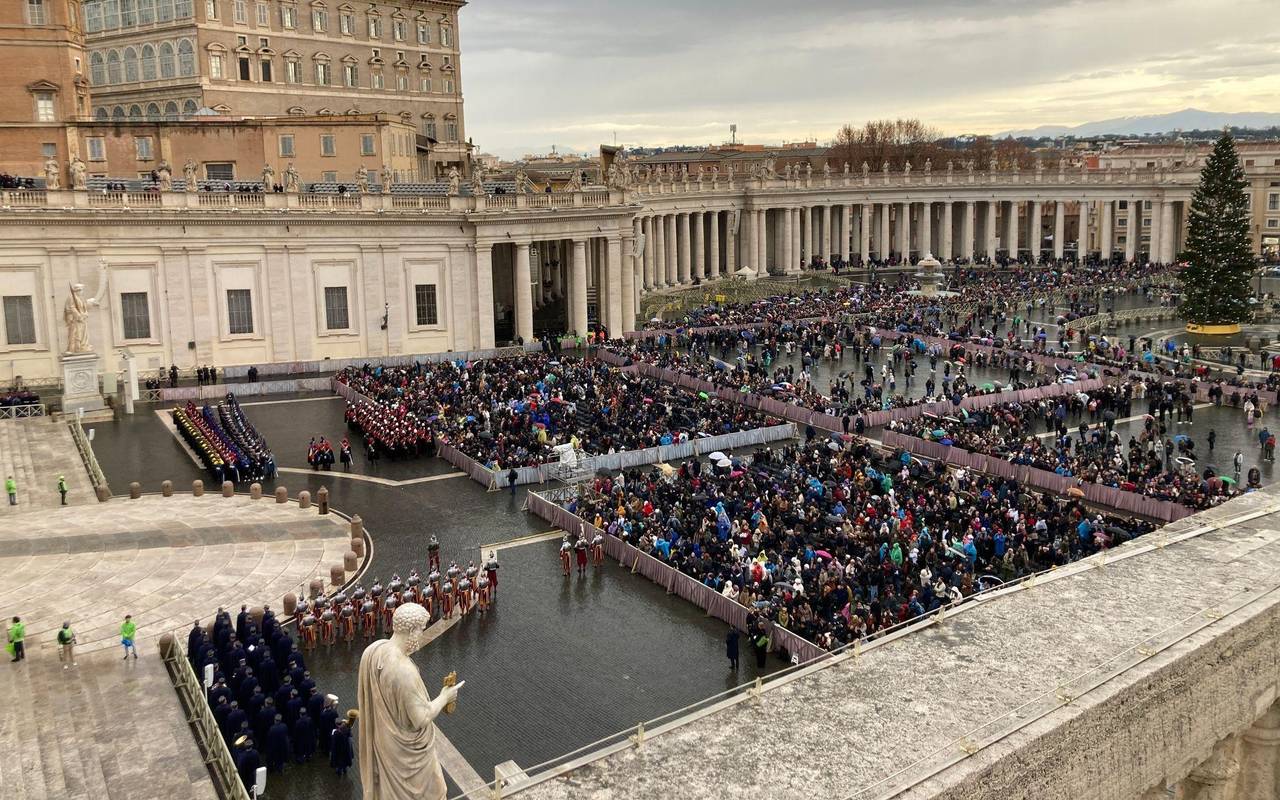 Papst spendet Weihnachtssegen "Urbi et Orbi"