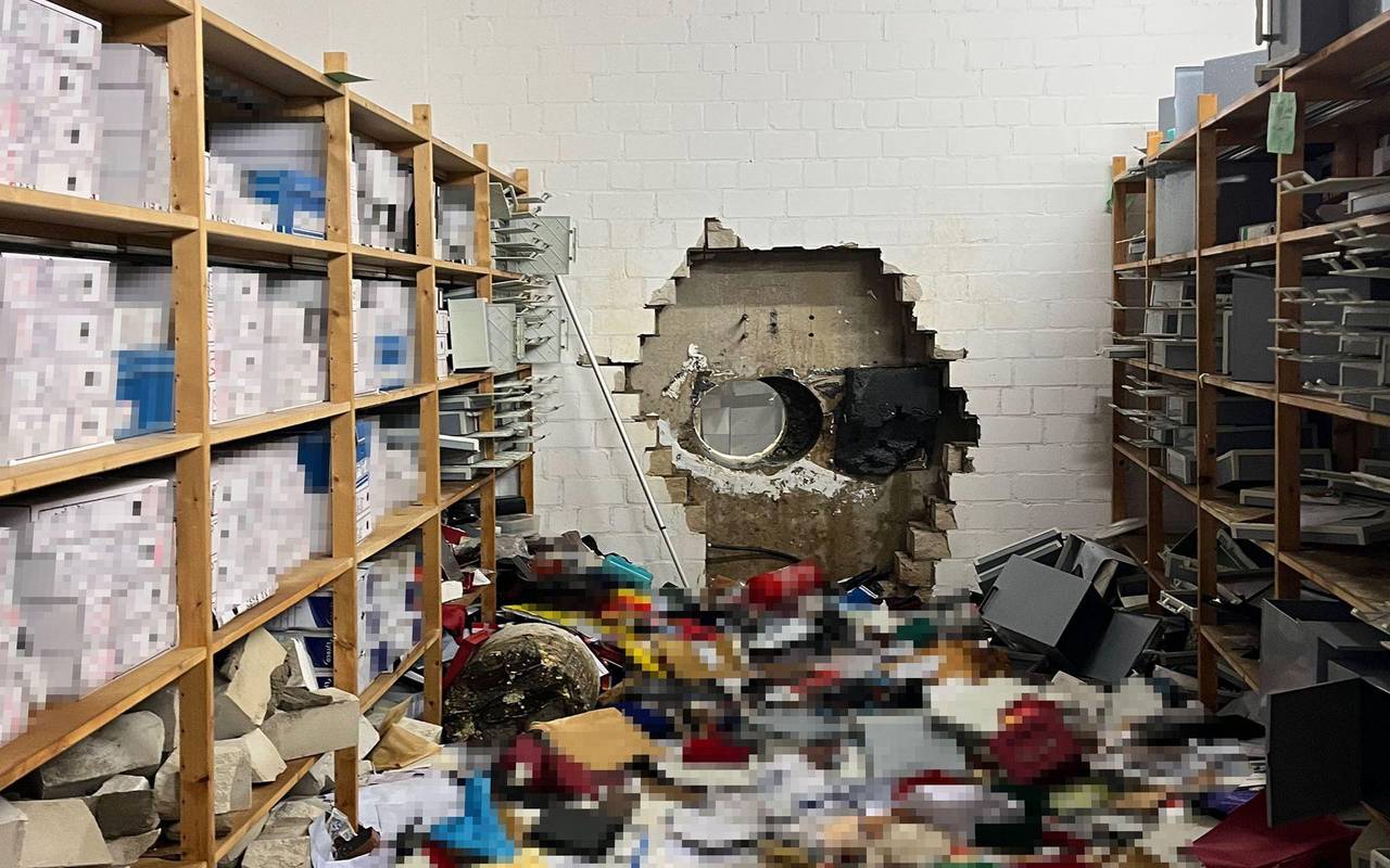 Bankeinbruch – Tresorraum mit Bohrer aufgebrochen