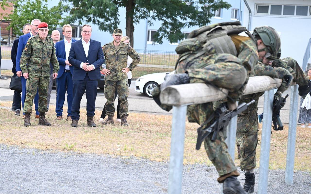 Pistorius und Breuer besuchen Luftwaffe