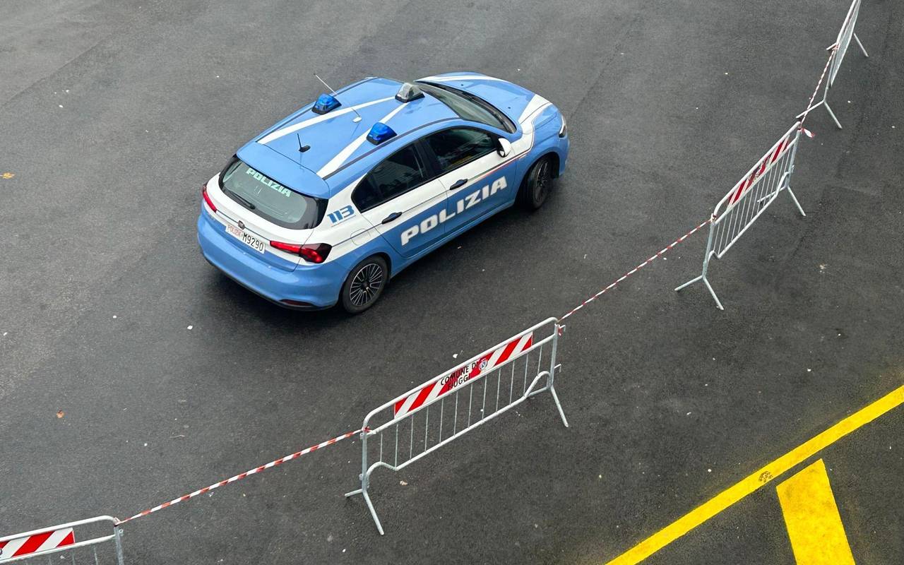 ILLUSTRATION - Auto der italienischen Polizei