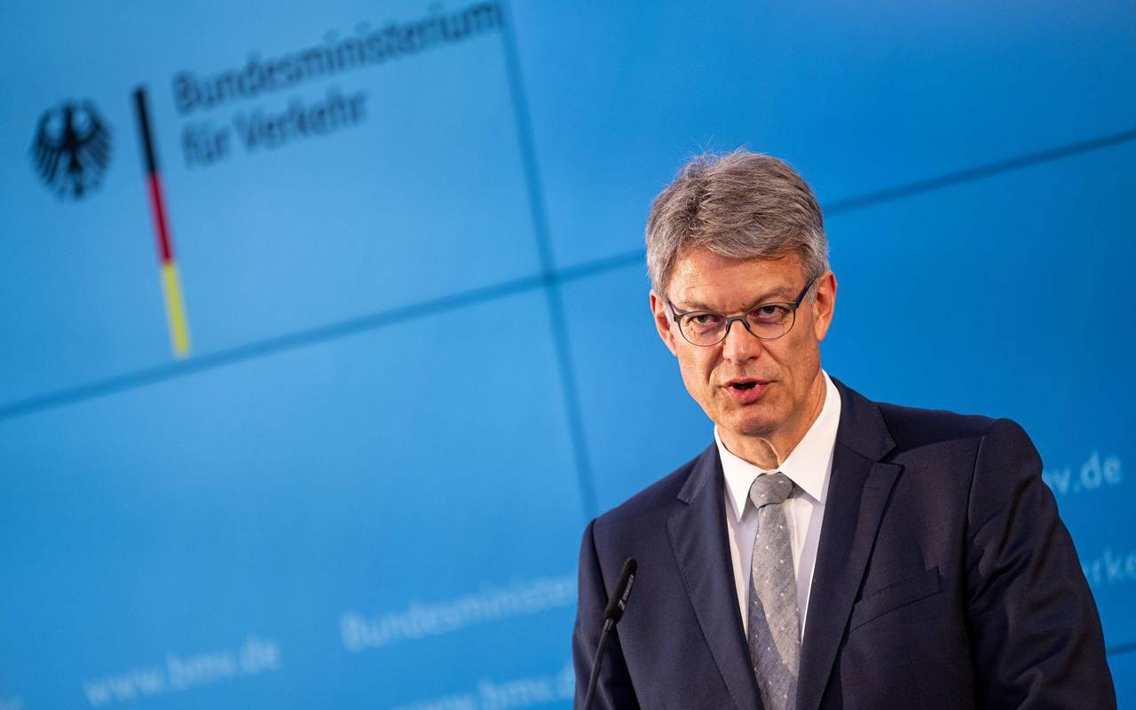 Bundesverkehrsminister Schnieder