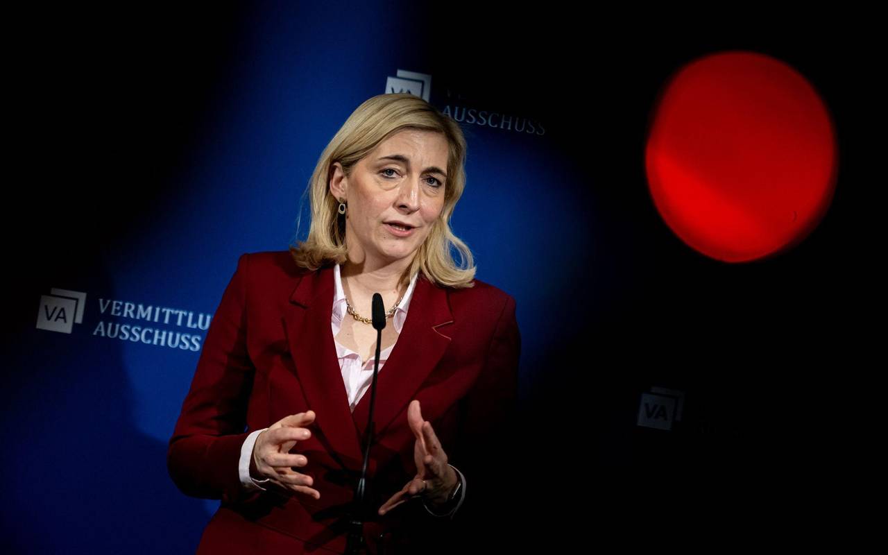 Gesundheitsministerin Nina Warken (CDU)