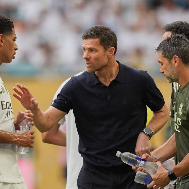 Jude Bellingham und Xabi Alonso