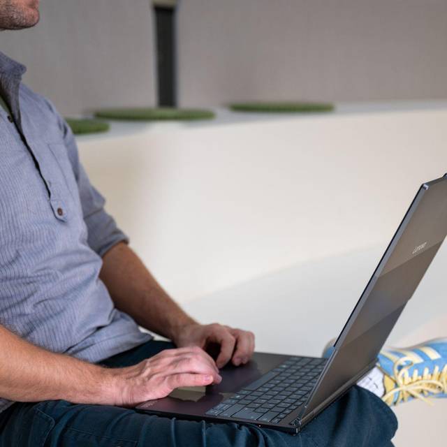 Das Thinkbook Plus G6 Rollable