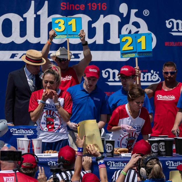 Hotdog-Wettessen in New York