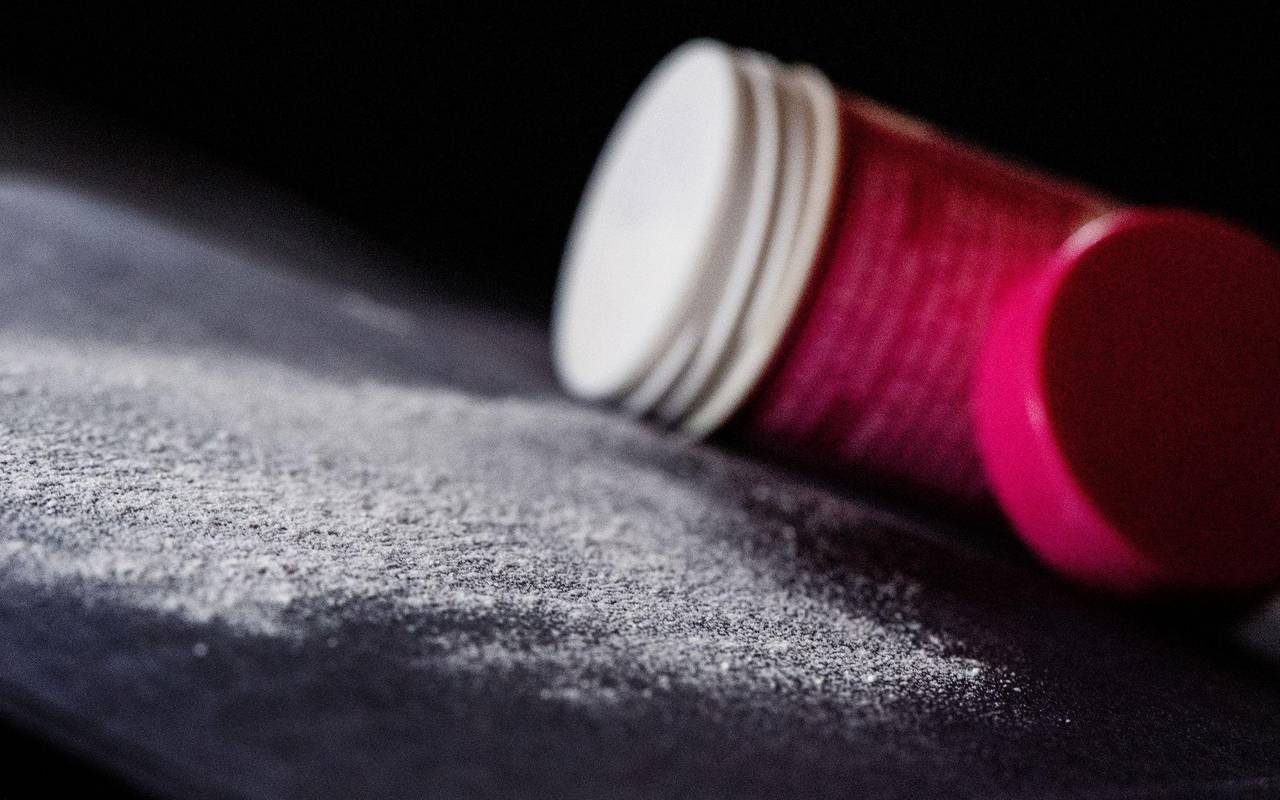 Dose mit Trockenshampoo