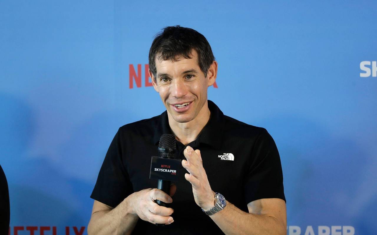 Freeclimber Honnold klettert auf Wolkenkratzer