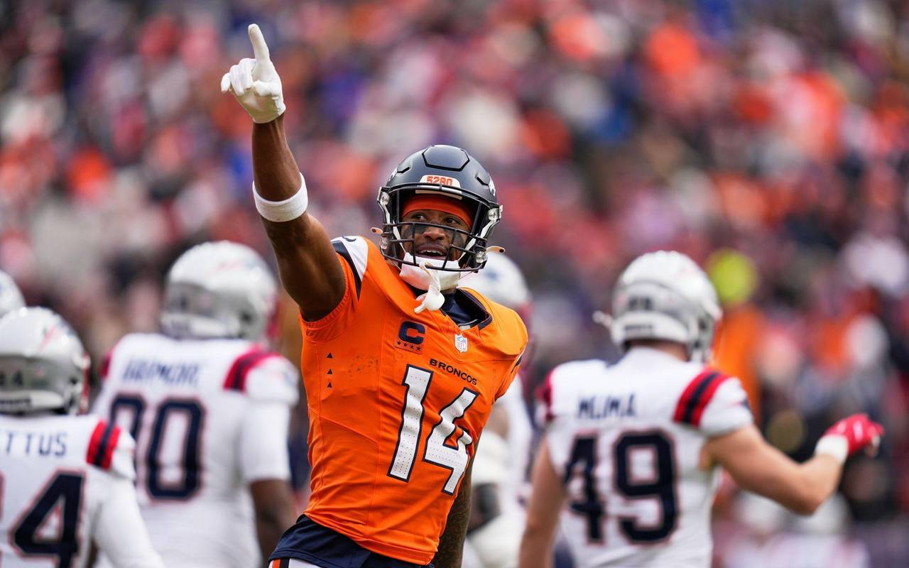 Denver Broncos - New England Patriots