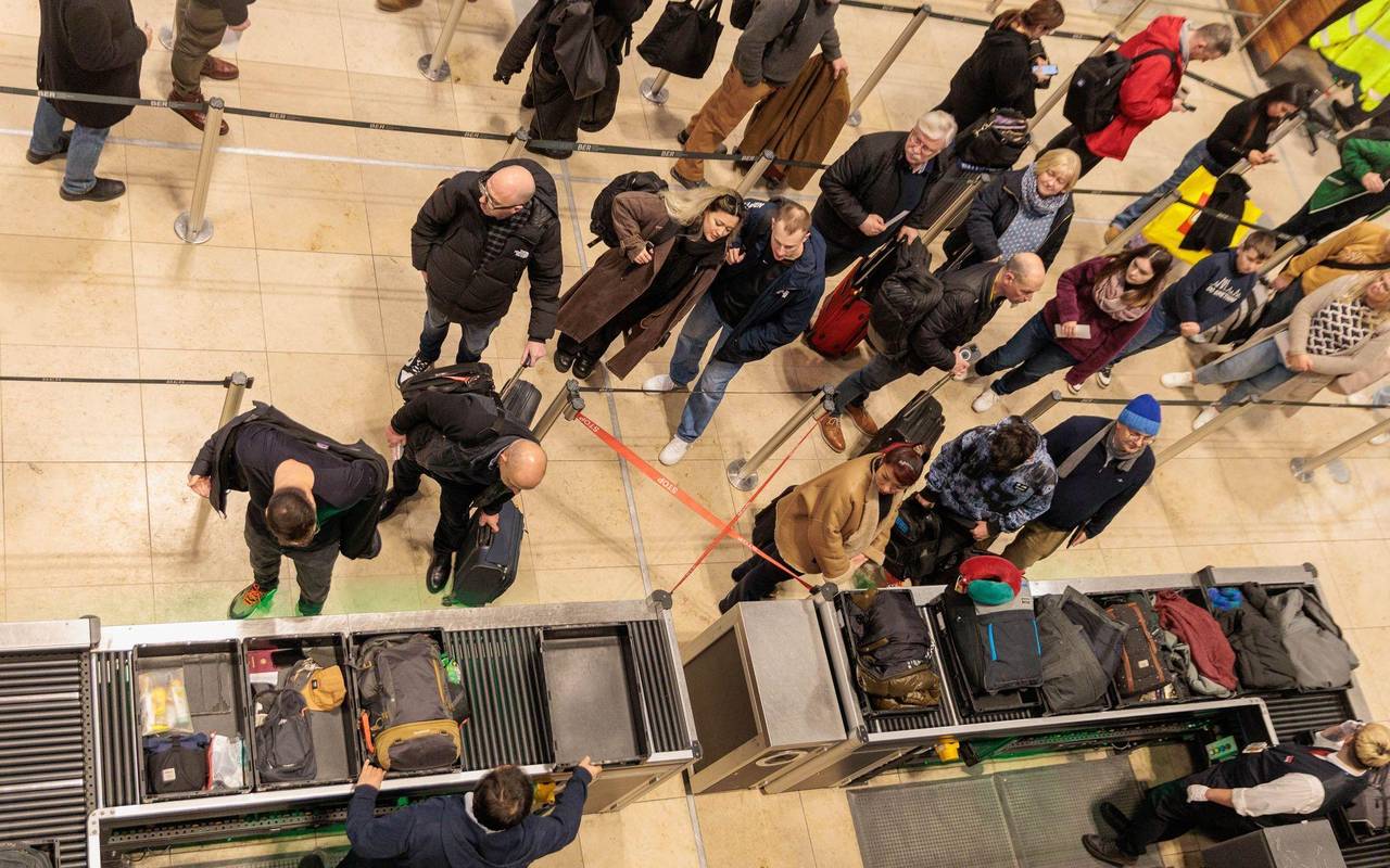 Winterwetter - Flughafen Berlin/Brandenburg