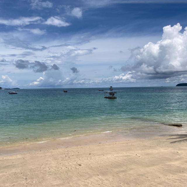 Frachter vor Phuket gesunken