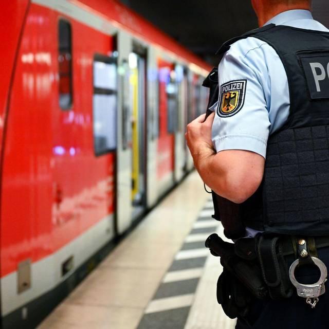 Bundespolizei am Bahnhof