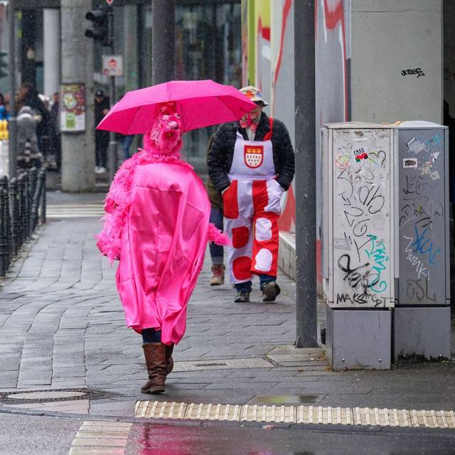 Rosenmontag am Rhein - Köln
