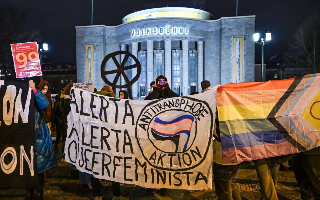 Buchpremiere mit Frauenrechtlerin Schwarzer