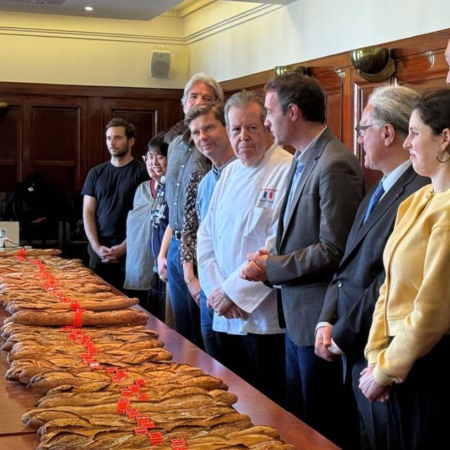 Baguette-Wettstreit in Paris - Sieger backt für den Élysée