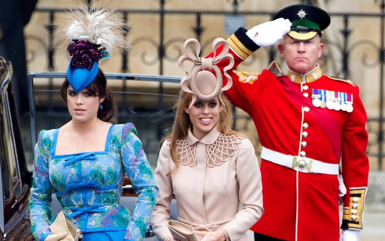 Die britischen Prinzessinnen Eugenie (links) und Beatrice