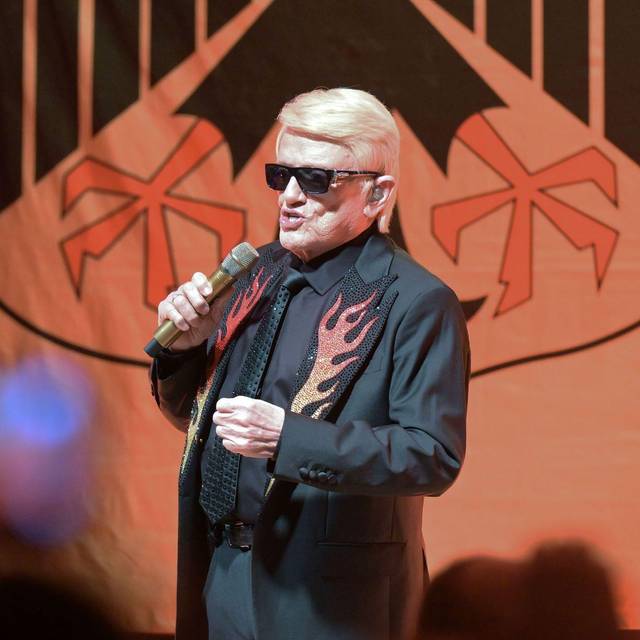 Konzert des Sängers Heino aus Solidarität mit Feuerwehrmann