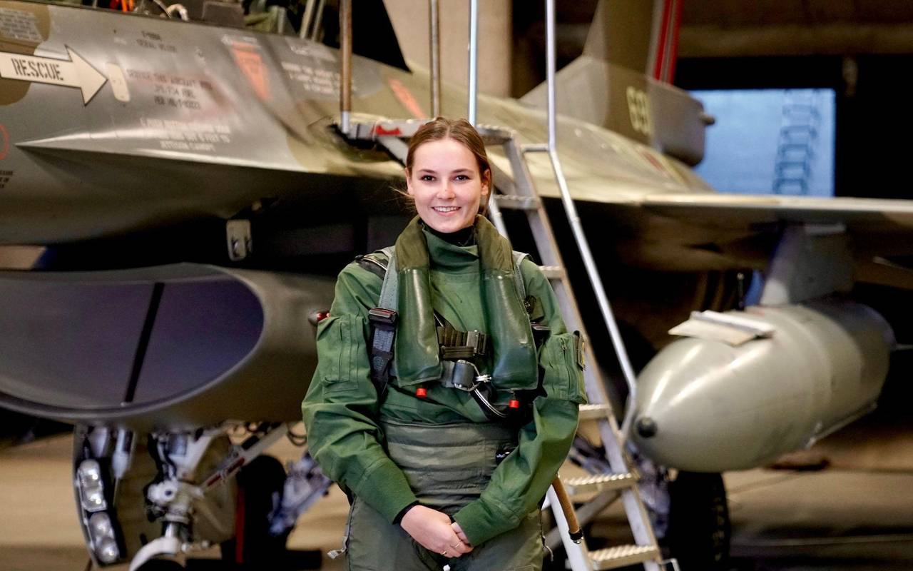 Prinzessin Ingrid Alexandra fliegt im Kampfjet mit