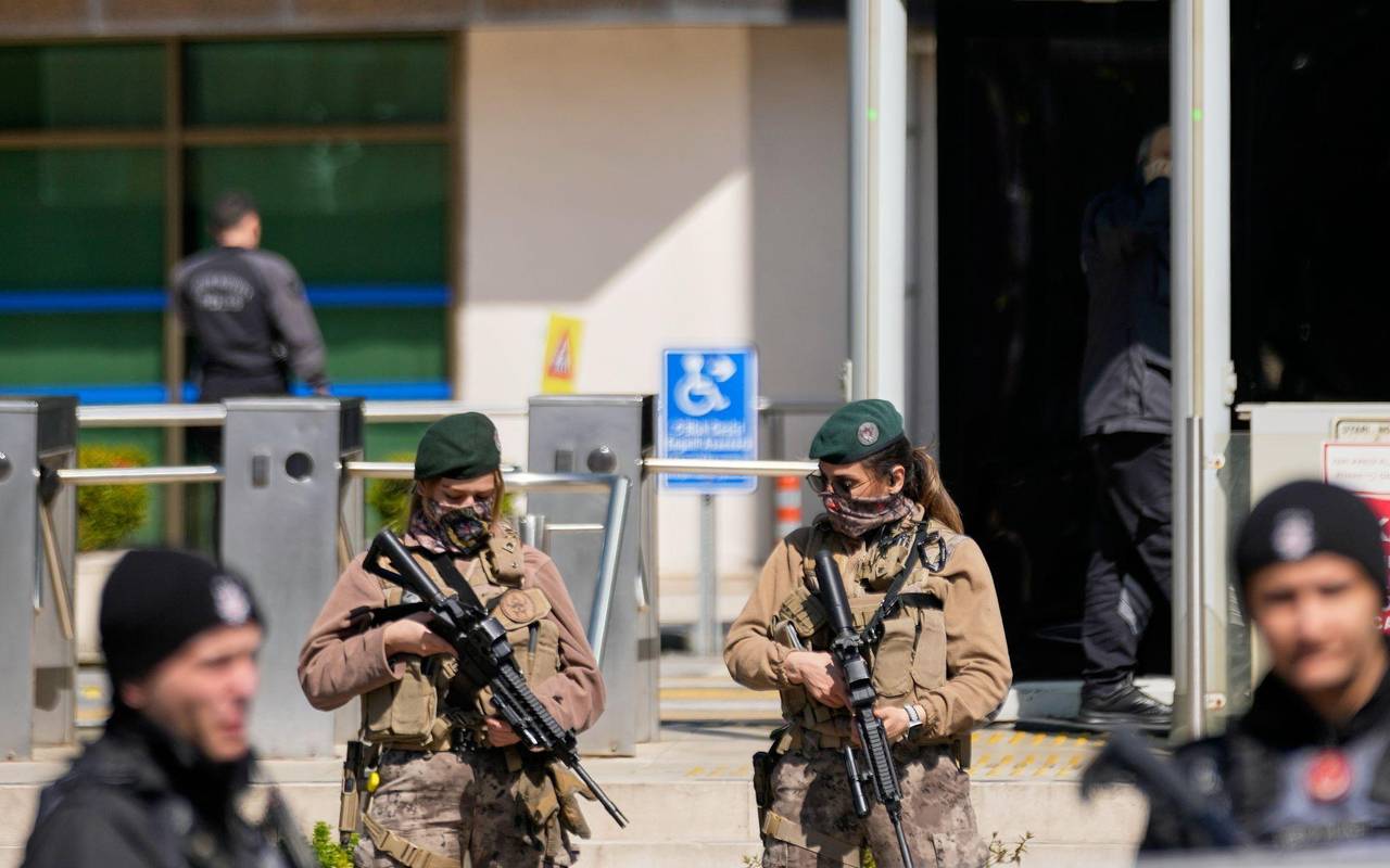 Schüsse vor Israels Konsulat in Istanbul