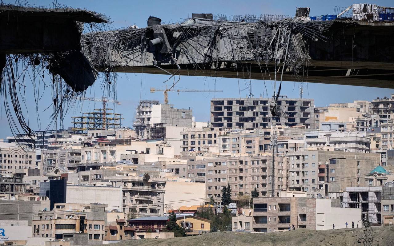 Autobahnbrücke bei Teheran