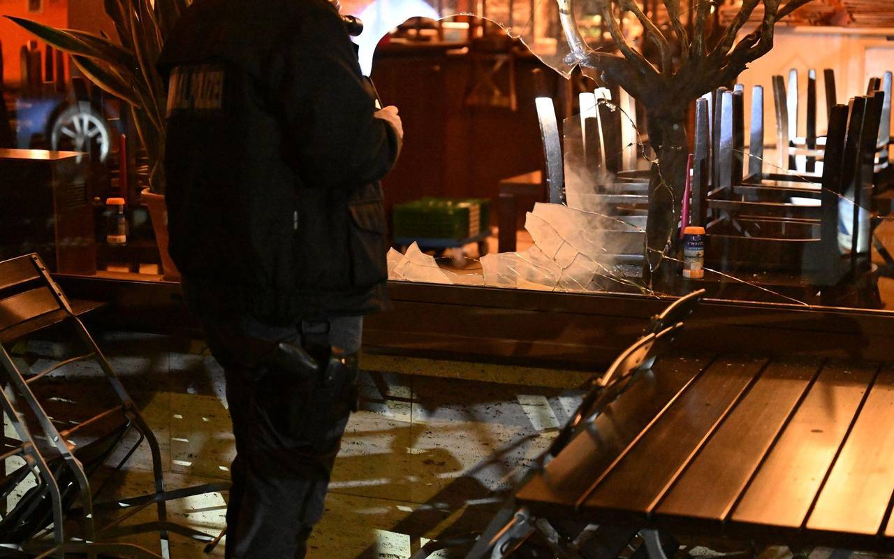 Vorfall an iraelischem Restaurant - Fenster beschädigt