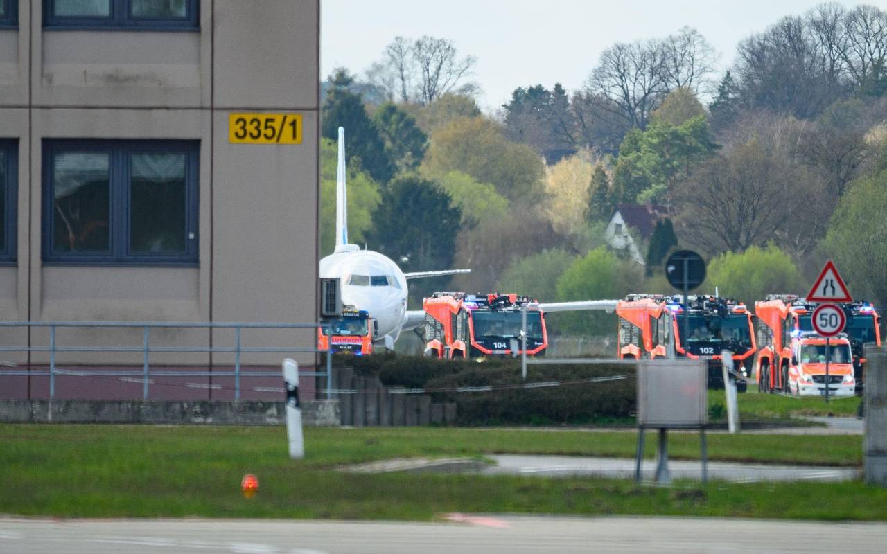 Flugzeug nach technischen Problemen in Hamburg gelandet