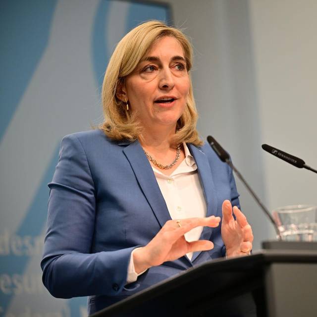 Ministerin Warken zur Finanzreform der gesetzlichen Krankenkassen