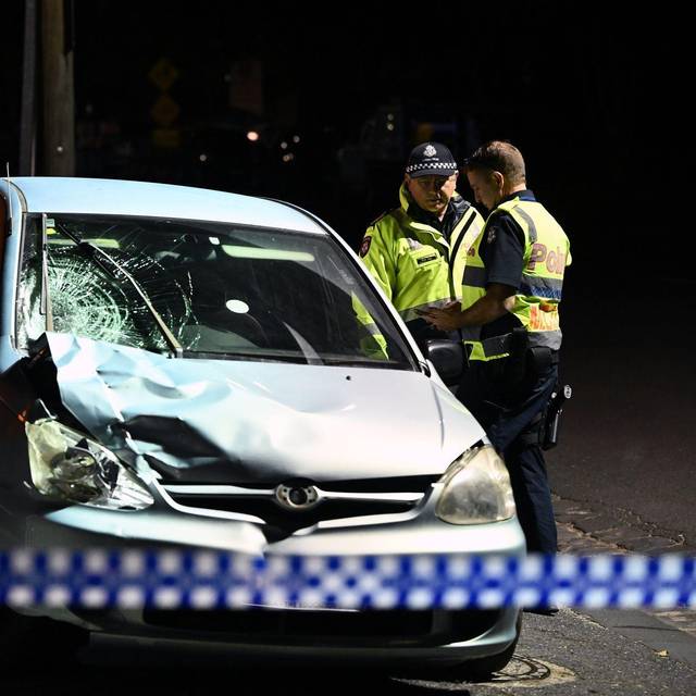 Auto rast in Menschenmenge in Australien: Eine Person tot