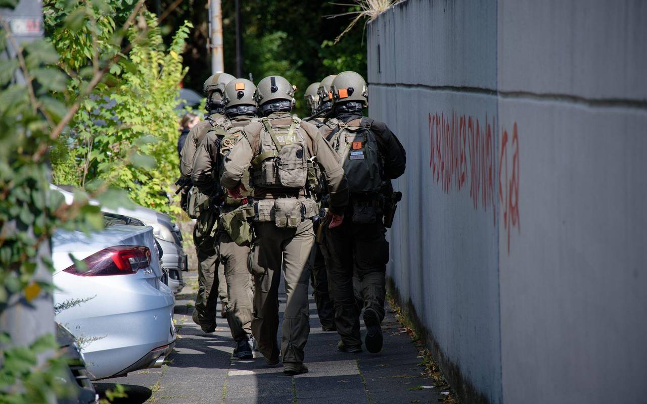 Polizeieinsatz an Berufskolleg in Essen