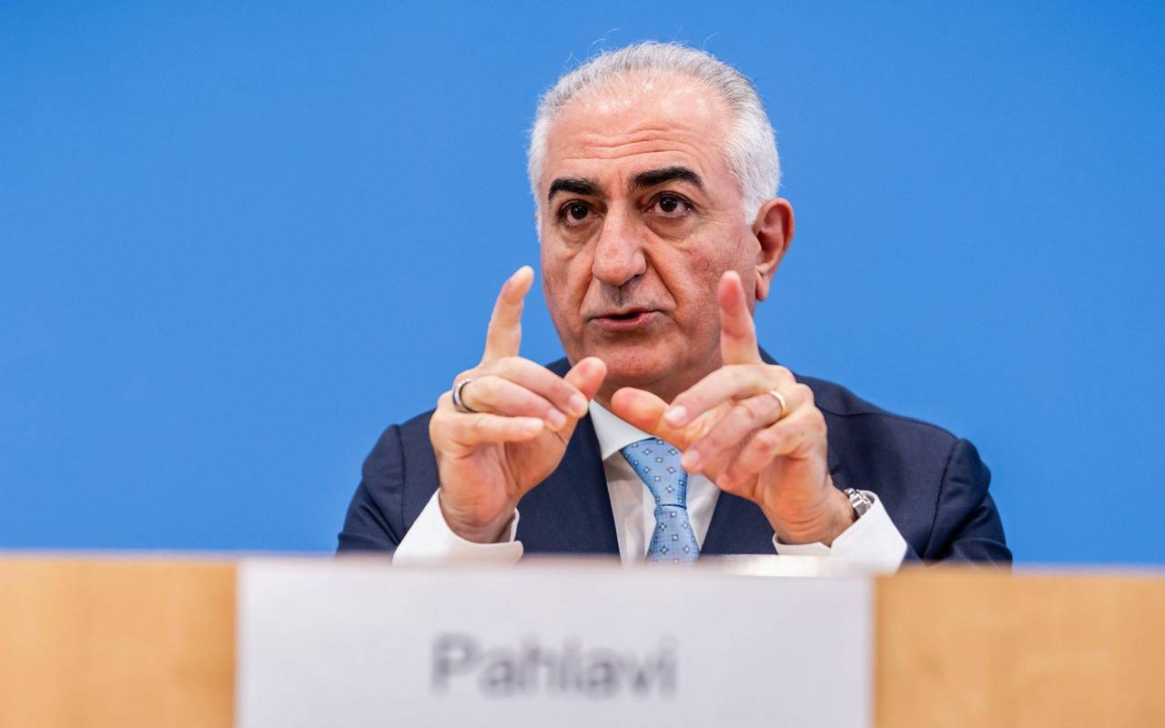 Iranischer Schah-Sohn Pahlavi besucht Berlin