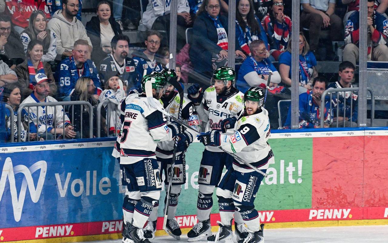 Adler Mannheim - Eisbären Berlin