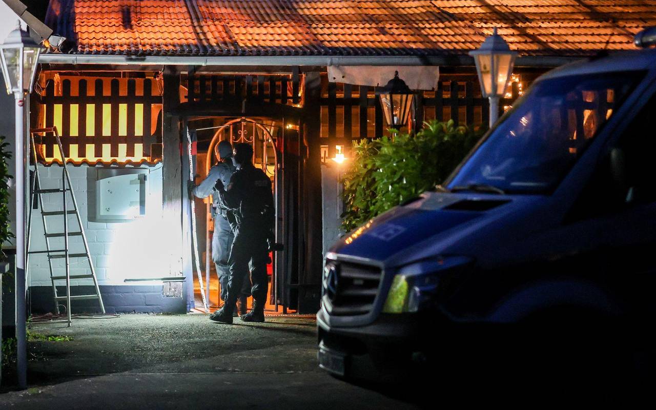 1.200 Polizisten bei Razzia gegen "Hells Angels" im Einsatz