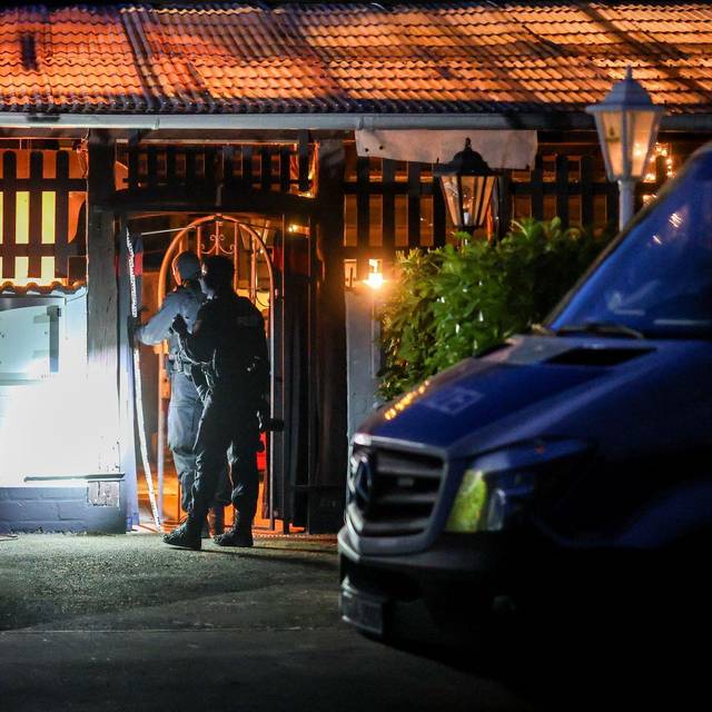 1.200 Polizisten bei Razzia gegen "Hells Angels" im Einsatz