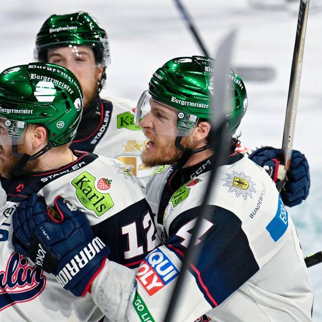 Adler Mannheim - Eisbären Berlin