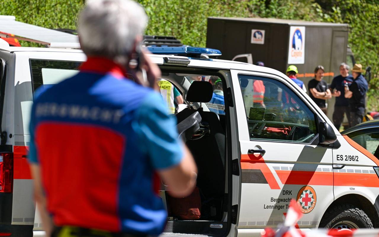 Rettungseinsatz in Falkensteiner Höhle