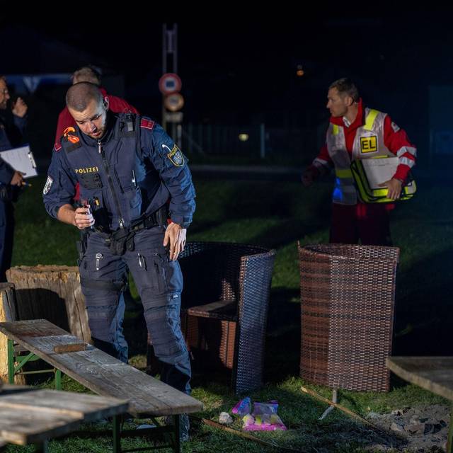 Kriegsrelikt explodiert unter Lagerfeuer