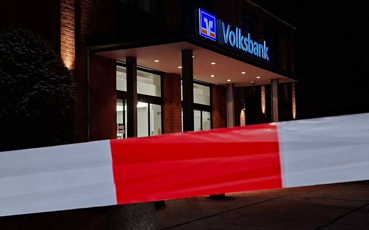 Schließfächer in Bank in Stuhr aufgebrochen
