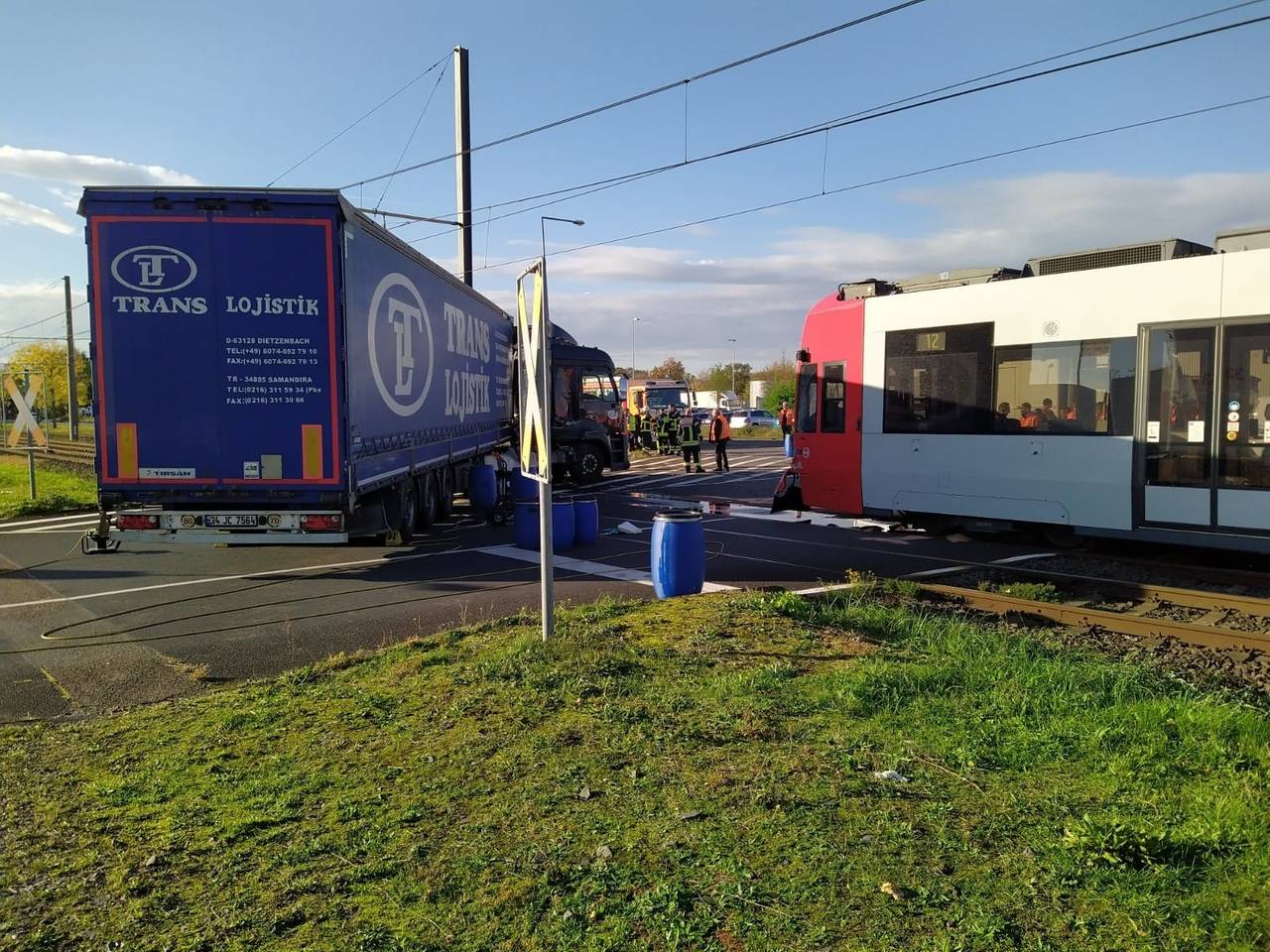 kvb unfall linie 1 heute