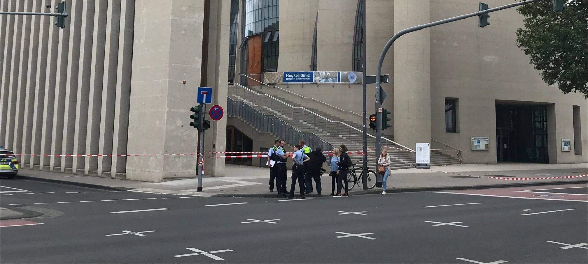 DITIB Moschee in Köln wegen Terrordrohung lahmgelegt