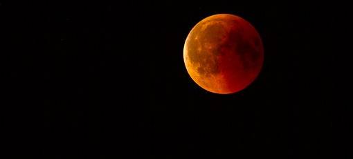 Diese Nacht verschwindet der Vollmond